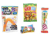 お菓子3点とおもちゃ1点