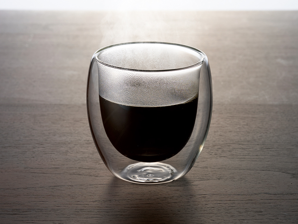 保温性に優れ、飲み頃温度を長時間保ちます。