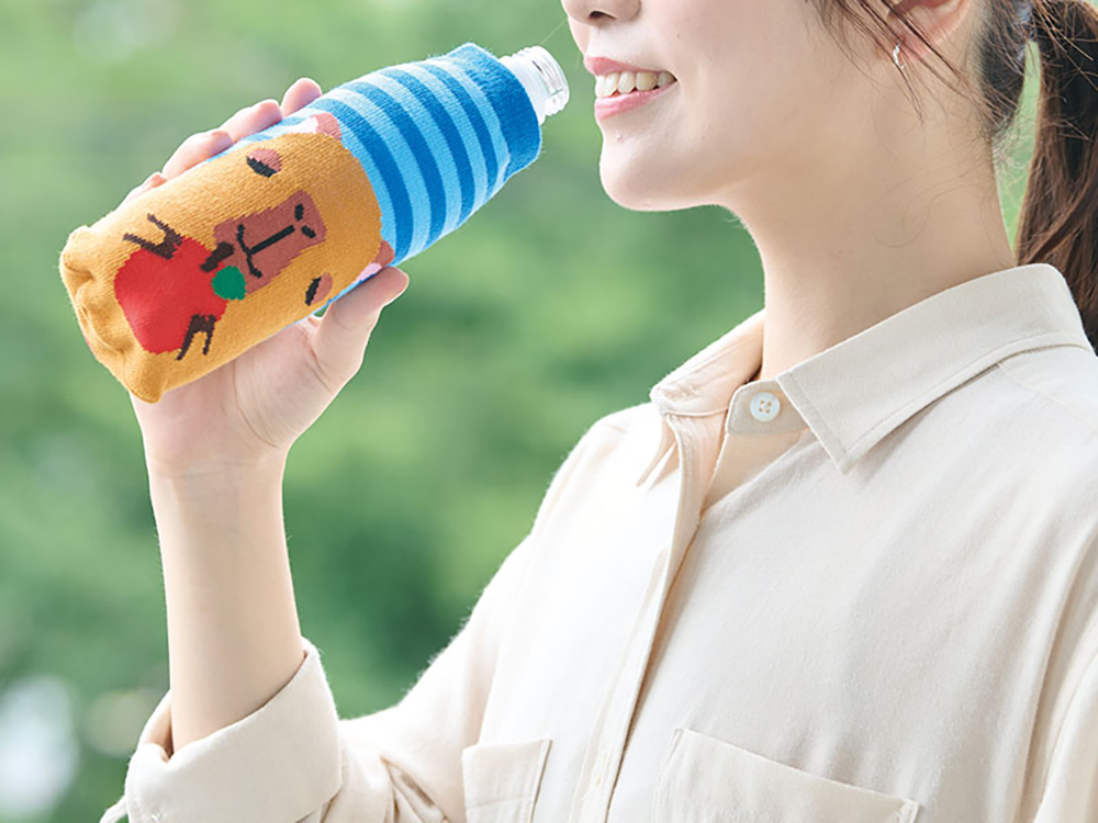 ペットボトルから伝わる熱すぎ＆冷たすぎをガード