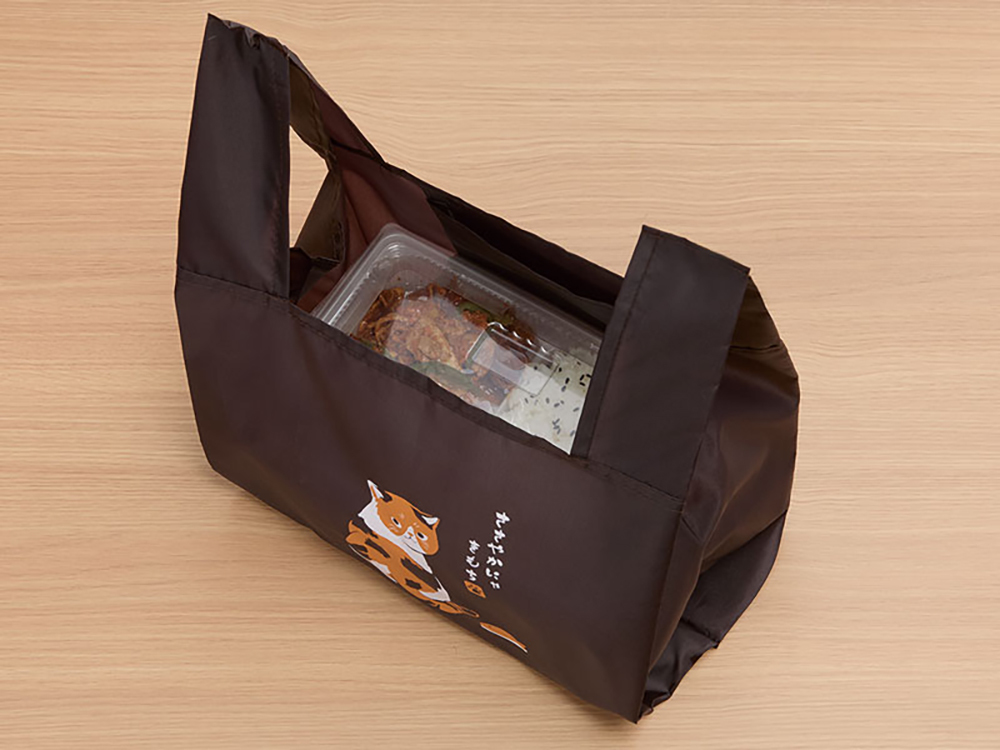 コンビニのお弁当が傾かずに入ります