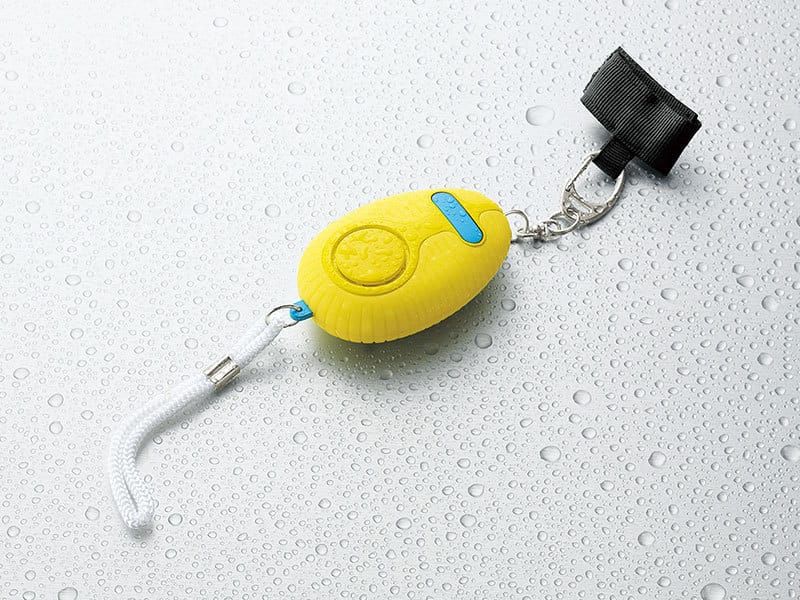 防滴加工が施された防犯ブザーです。
