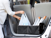 買い物袋が車内で動きにくくなり安心です。